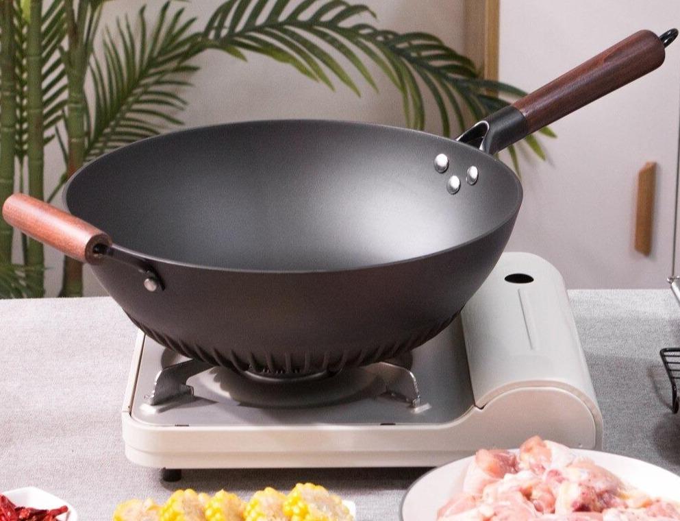 Wok Traditionnel Chinois en Fonte Manche Bois - Cuisson Asiatique Tous Feux Induction