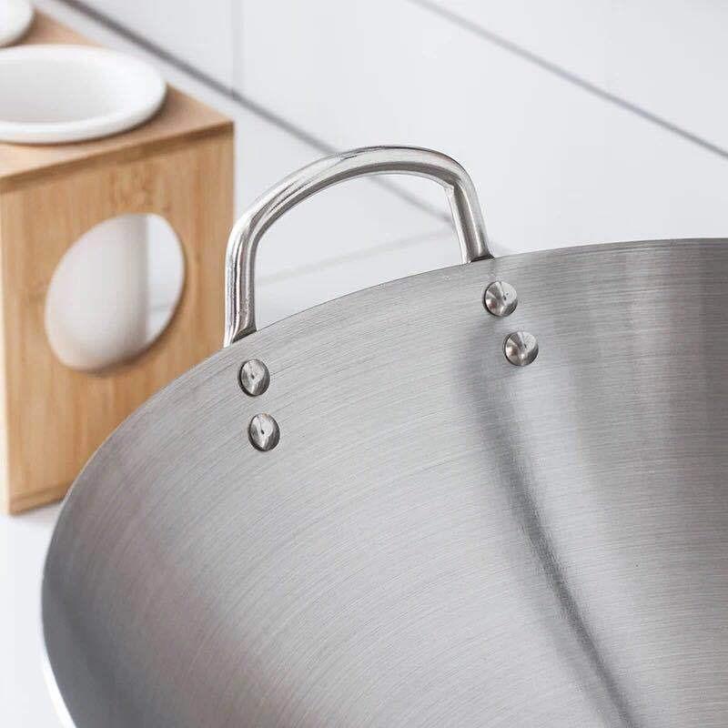 Le Yari Wok Incurvé